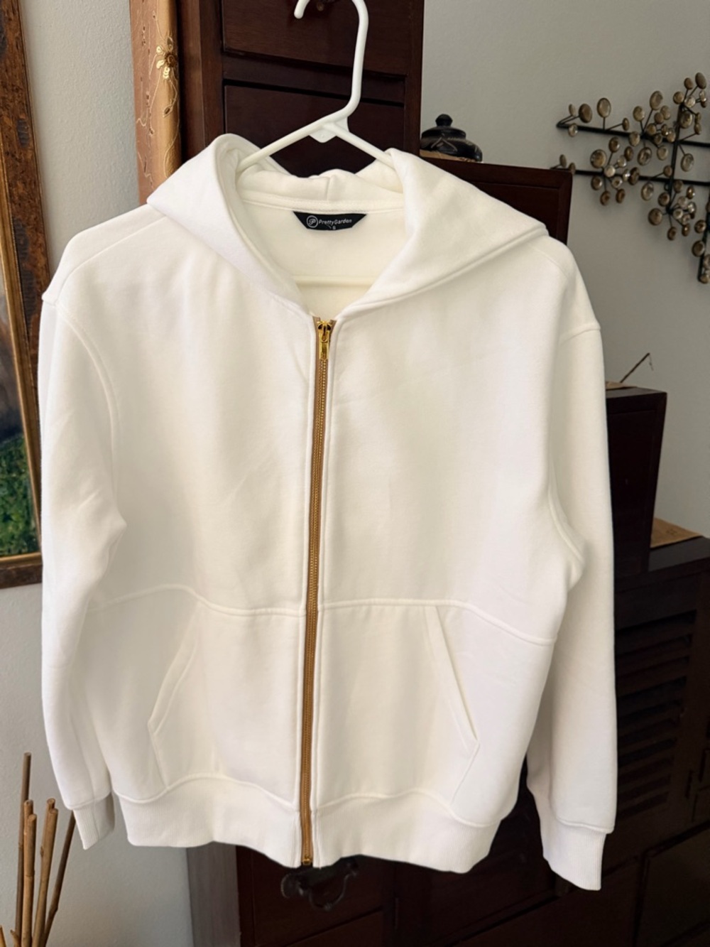 New Pretty Garden Everyday Women's White Zip-Up Hoodie Jacket